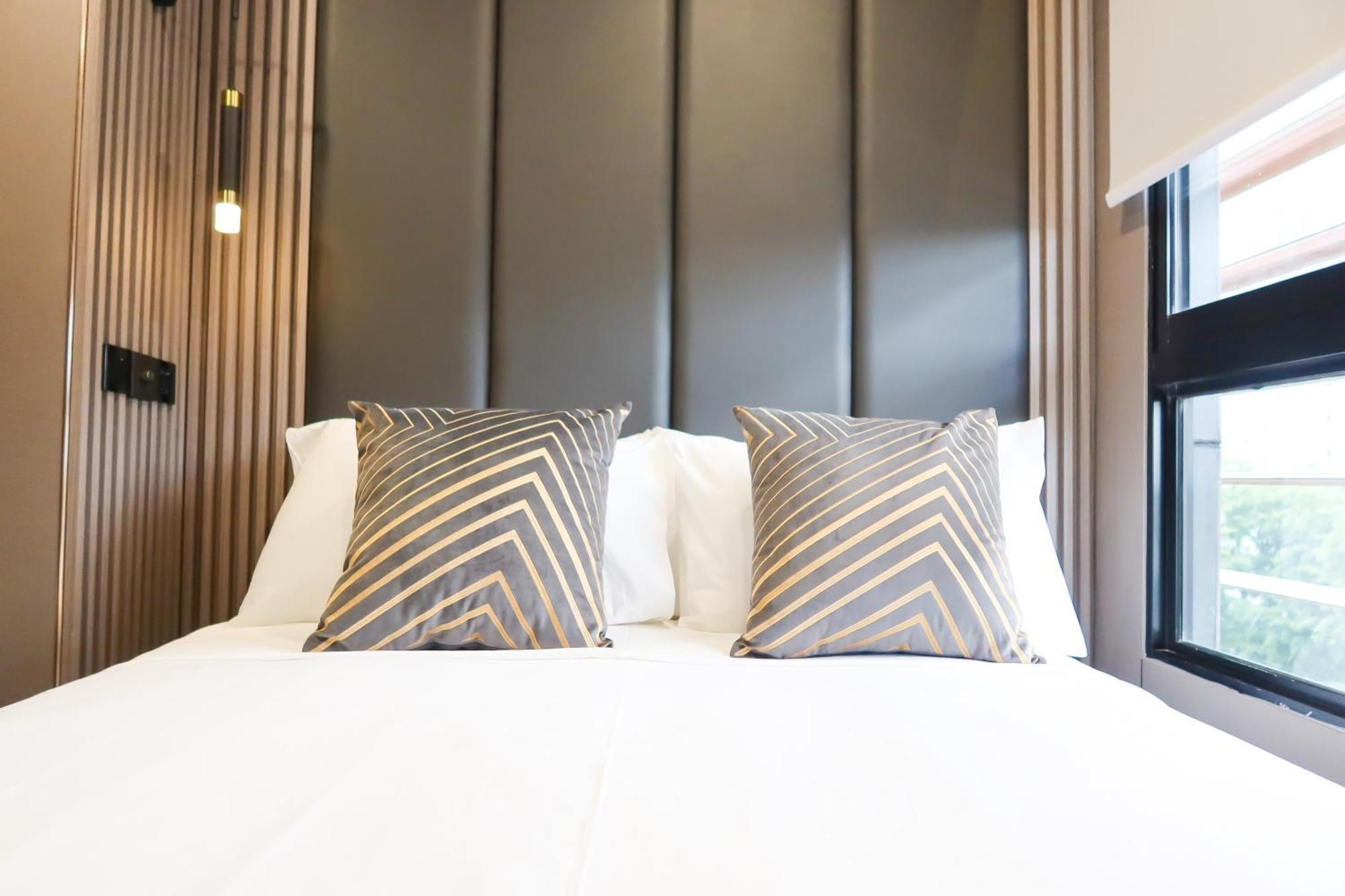 R Residences Singapore Exterior photo
